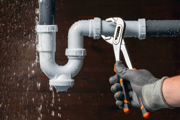 Professional Plumbing technician working in Hanna, IN